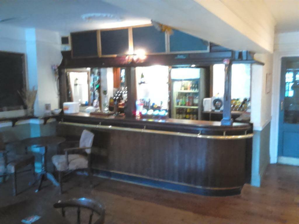 The Rose & Crown Hotel Bulford Exterior foto